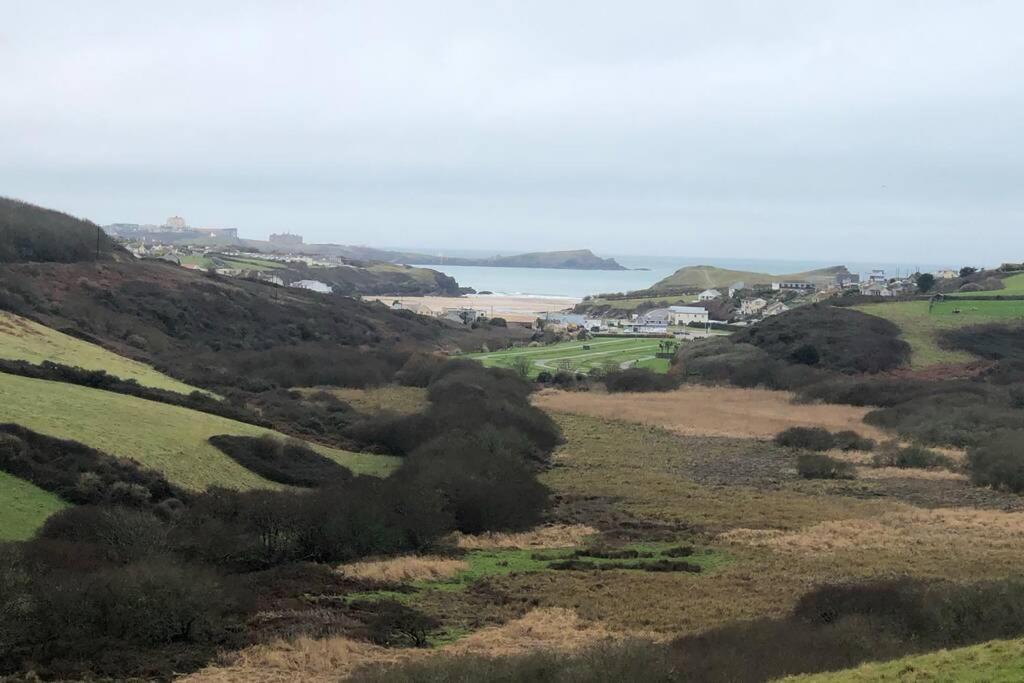 Six By The Sea - 2 Bed House - A Little Something For Everyone Saint Columb Minor Exterior photo